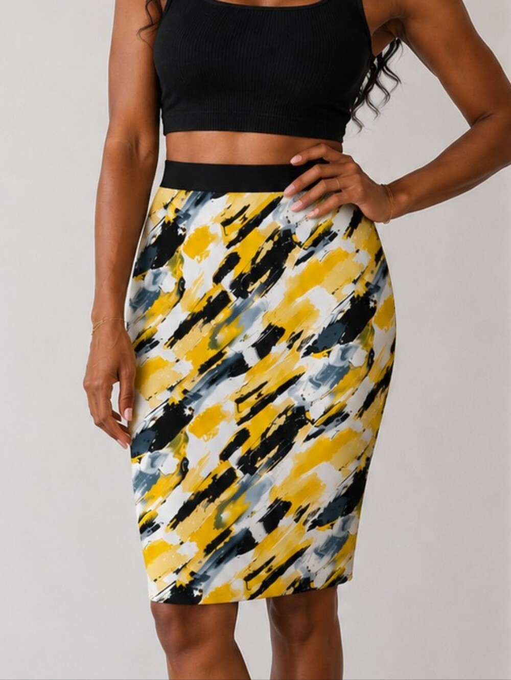 Arden B. Midi Abstract Yellow and Black Women's Skirt. Lots of stretch! Size L.